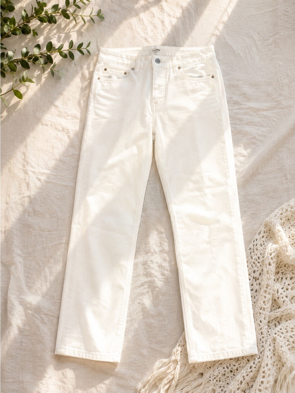 329g Michael Kors Stylish White Distressed Jeans